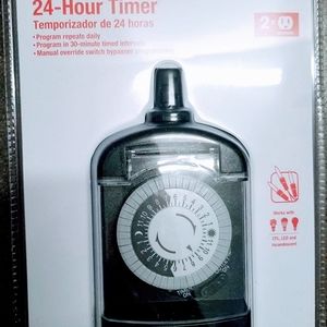 Project Source 2-Outlet Plug-In Lighting Timer